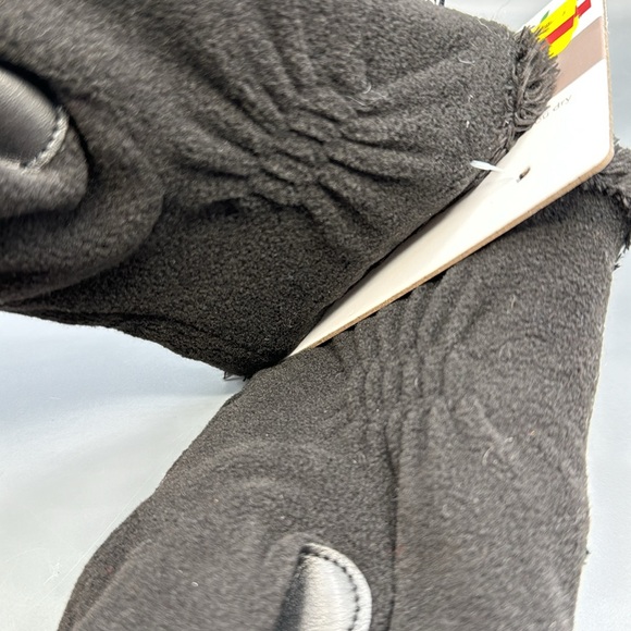 Women's Stretch Fleece Gloves With smartDri® - Picture 3 of 4
